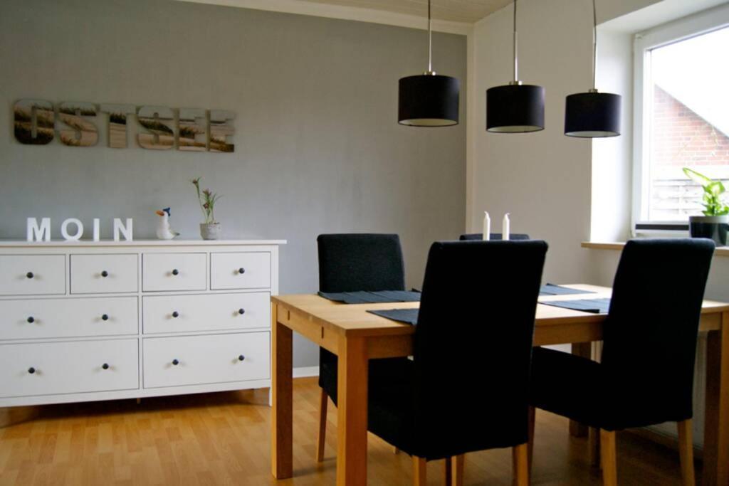 Anjas Ferienwohnung Im Herzen Angelns Grosssolt Exteriör bild